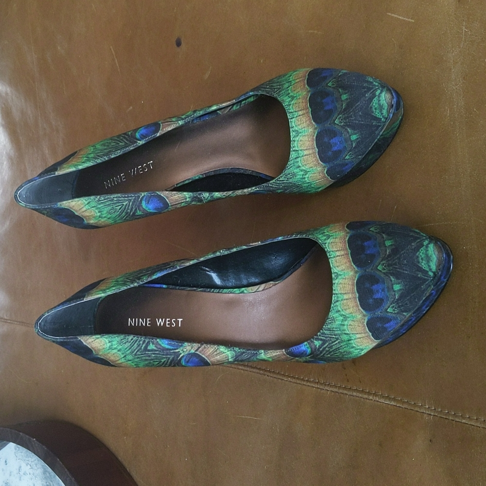 Nine West peacock platform stiletto heels